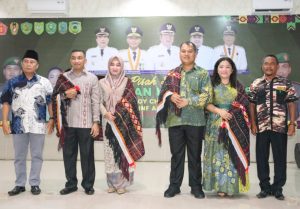 Pisah Sambut Dandim 0212/TS, GM FKPPI Ulosi Dan Selalu Siap Bersinergi Berikan Dukungan