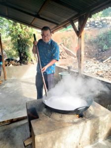 Dodol Khas Tapanuli Selatan Siap Bersaing Di Pasaran Nasional