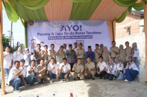 Gerakan Masyarakat Pemasangan Tanda Batas 1 Juta Patok serentak di seluruh Indonesia. 