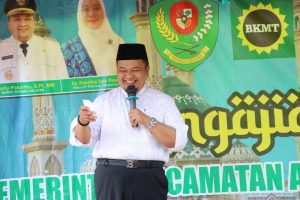 Hadiri Pengajian BKMT, Bupati Dolly Ajak Masyarakat Untuk Kompak Dalam Memajukan Pembangunan di Tapsel