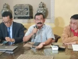 PETISI AHLI: GUGATAN 9 PURNAWIRAWAN TNI SALAH ALAMAT